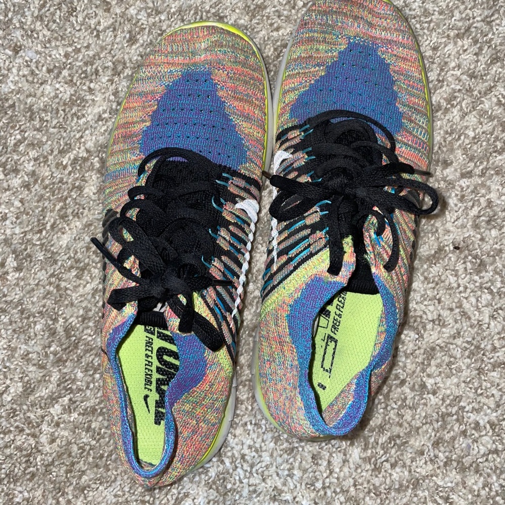 Nike Colorful Tennis Shoes